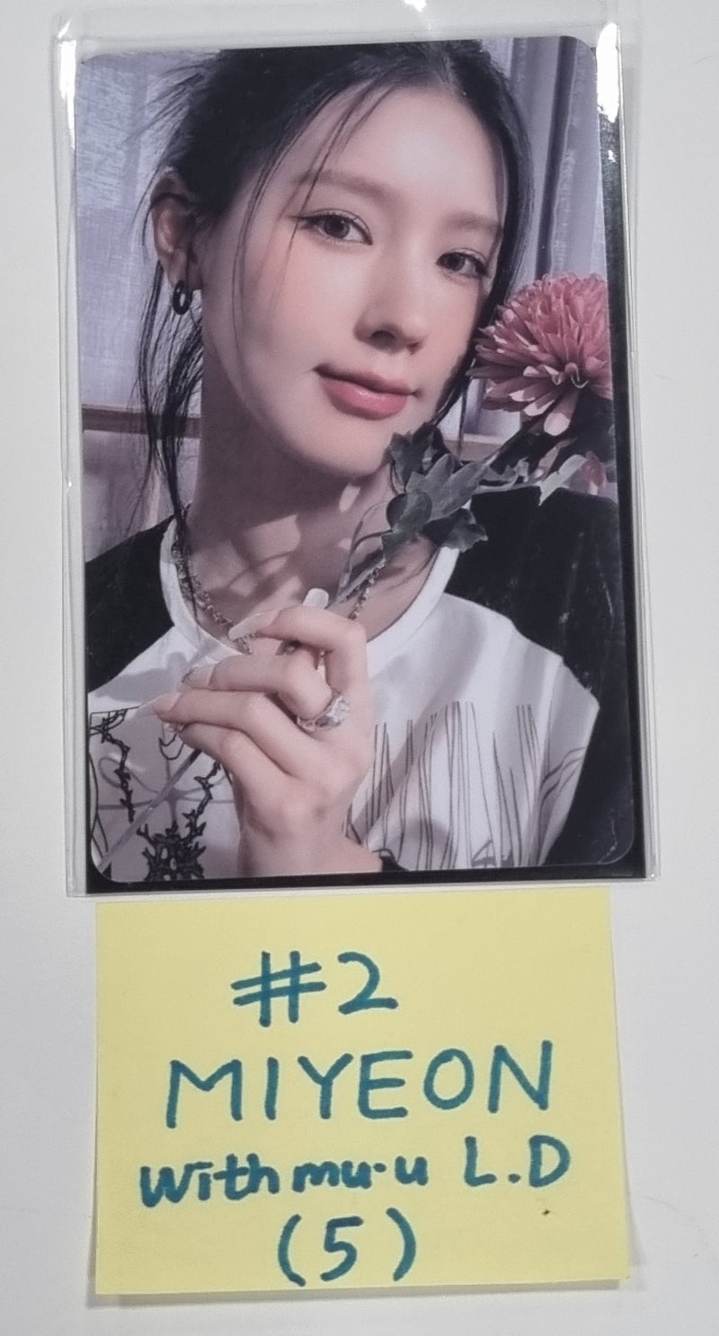 (g) I-DLE "I Feel" - Withmuu Lucky Draw (PVC) &amp; Drink Event Photocard - HALLYUSUPERSTORE