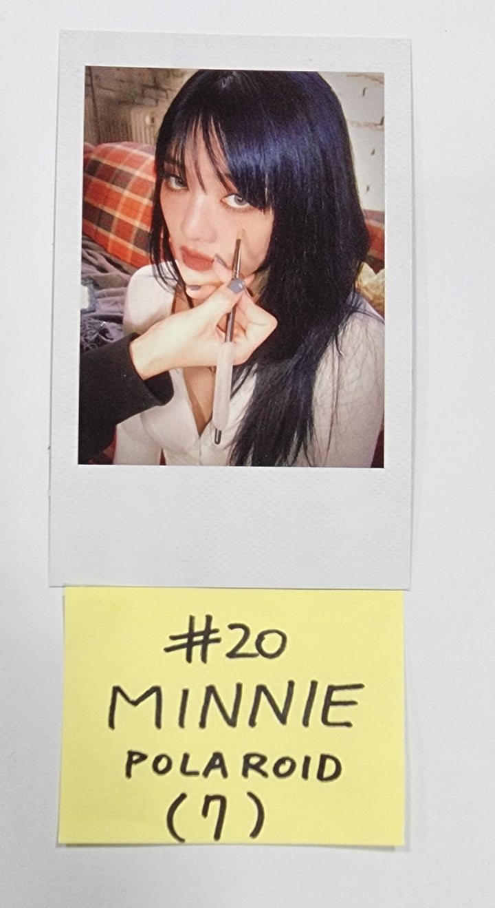(g) I-DLE "I Feel" - Official Photocard, ID Card - HALLYUSUPERSTORE