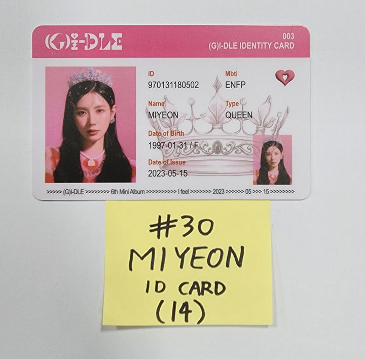(g) I-DLE "I Feel" - Official Photocard, ID Card - HALLYUSUPERSTORE