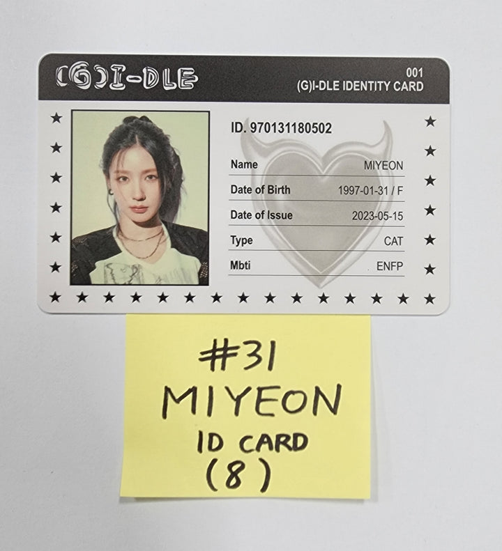 (g) I-DLE "I Feel" - Official Photocard, ID Card - HALLYUSUPERSTORE