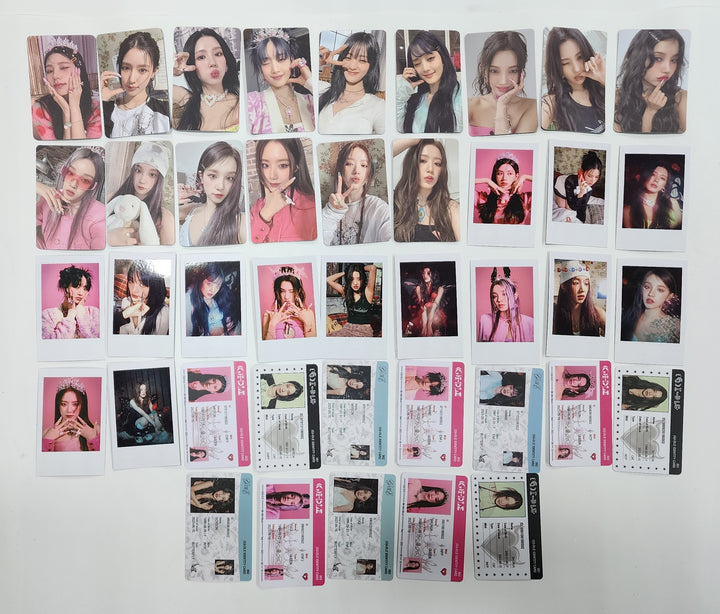 (g) I-DLE "I Feel" - Official Photocard, ID Card - HALLYUSUPERSTORE