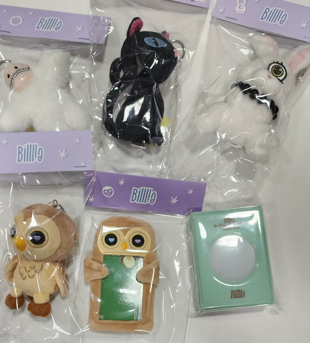 Billlie 'Pop-Up Store' - Official MD [Collect Book, Fabric Photocard Holder, Mini Doll Keyring] - HALLYUSUPERSTORE