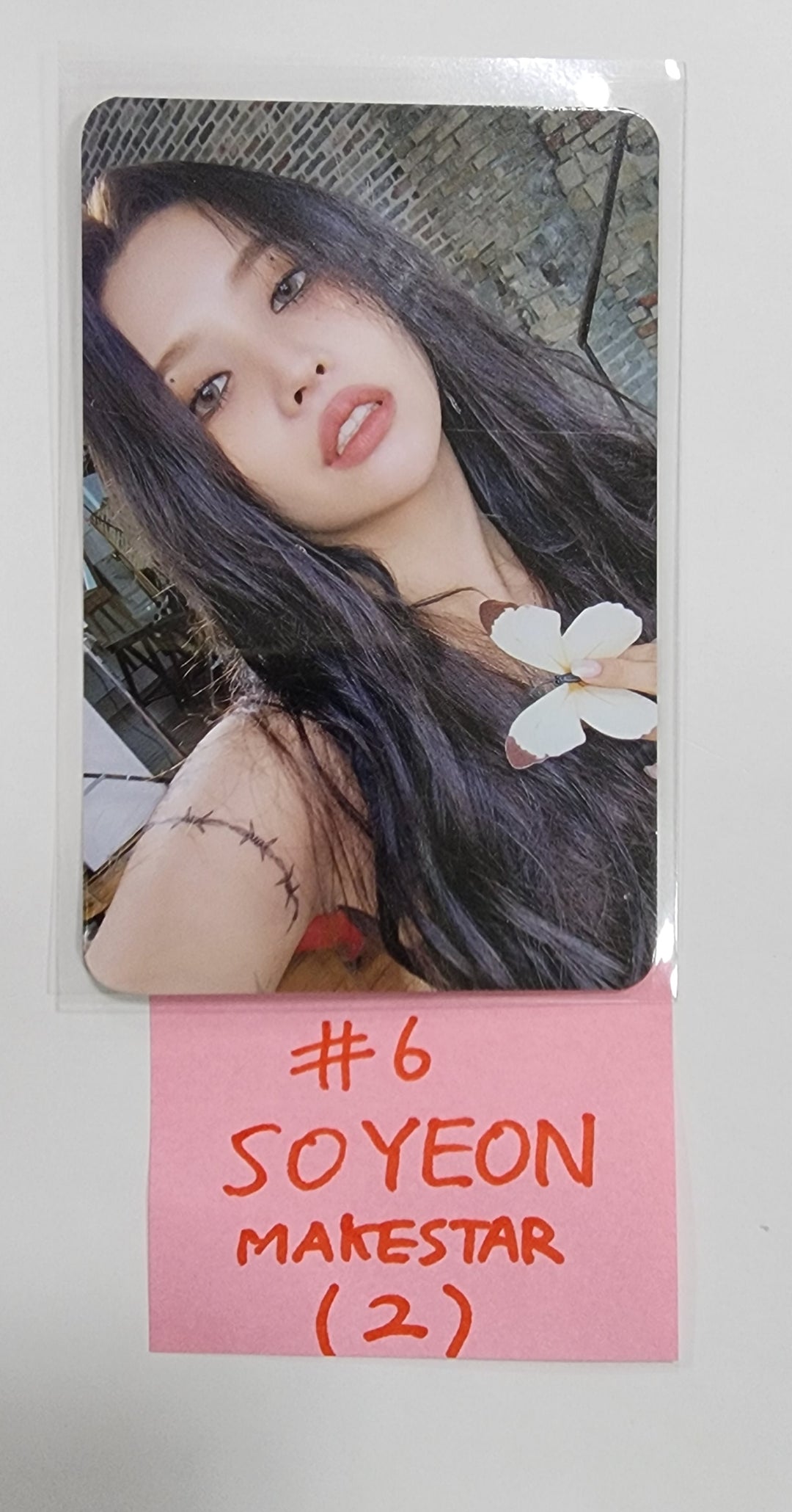 (g) I-DLE "I Feel" - Makestar Pre-Order Benefit Photocard [Poca Ver.] - HALLYUSUPERSTORE
