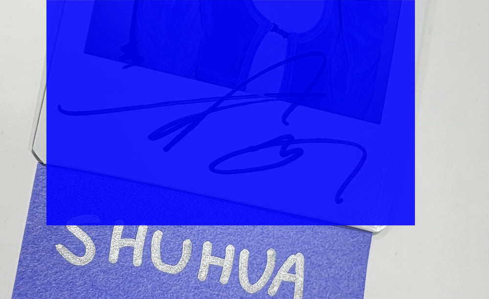 SHUHUA (Of (g) I-DLE) "I Feel" - Hand Autographed(Signed) Polaroid - HALLYUSUPERSTORE