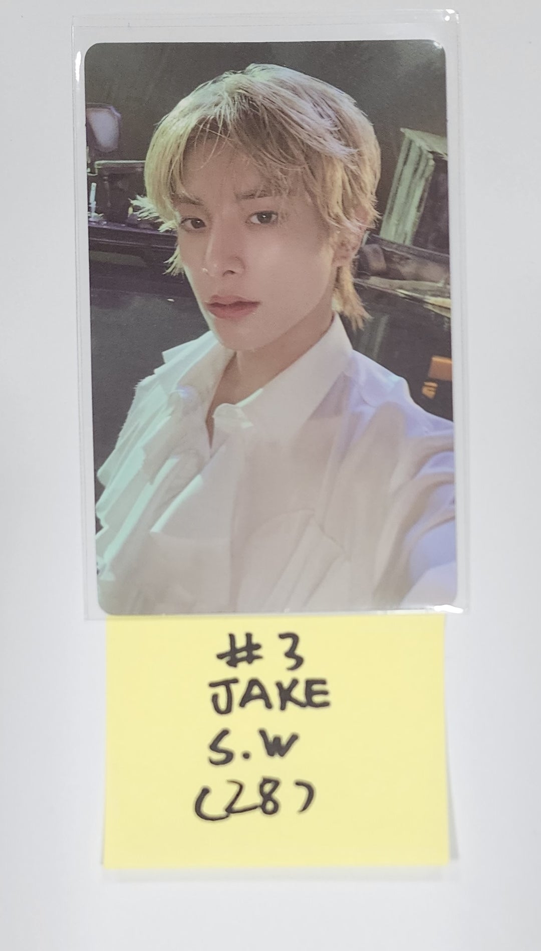 Enhypen "DARK BLOOD" - [Soundwave, M2U, Powerstation] Lucky Draw Event Photocard - HALLYUSUPERSTORE
