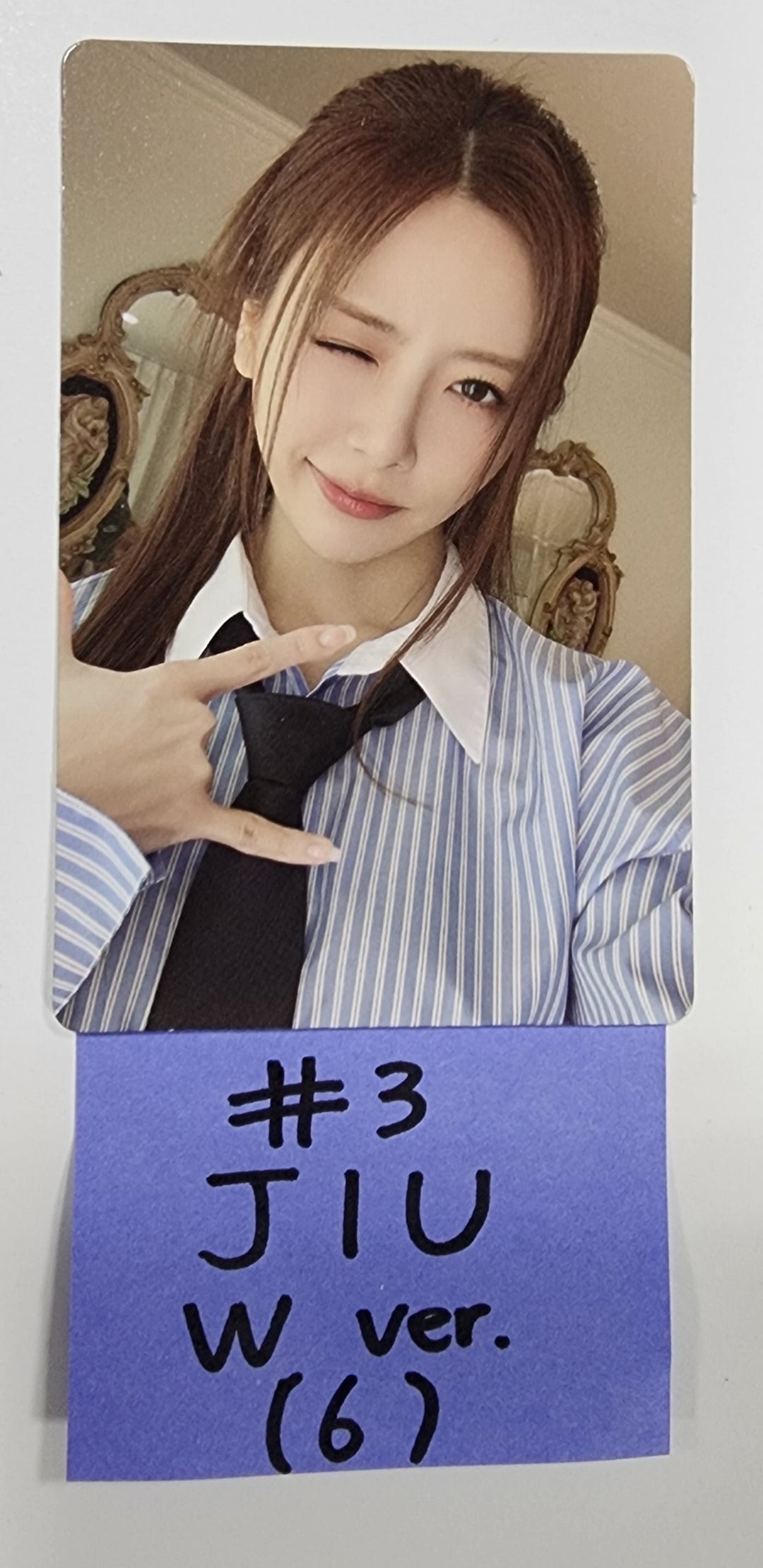 Dreamcatcher "Apocalypse : From us" - Official Photocards [W Ver.] [Limited Ver.] (Restocked 7/26) - HALLYUSUPERSTORE
