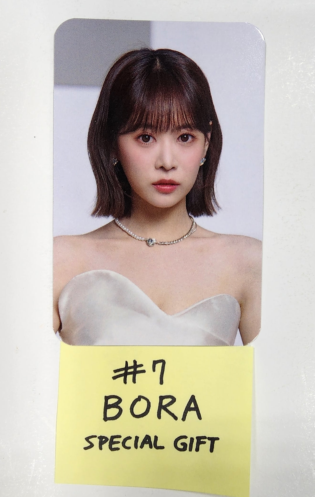 QUEENDOM PUZZLE - POP-UP Store Official Soundwave MD Special Gift Event Photocard - HALLYUSUPERSTORE