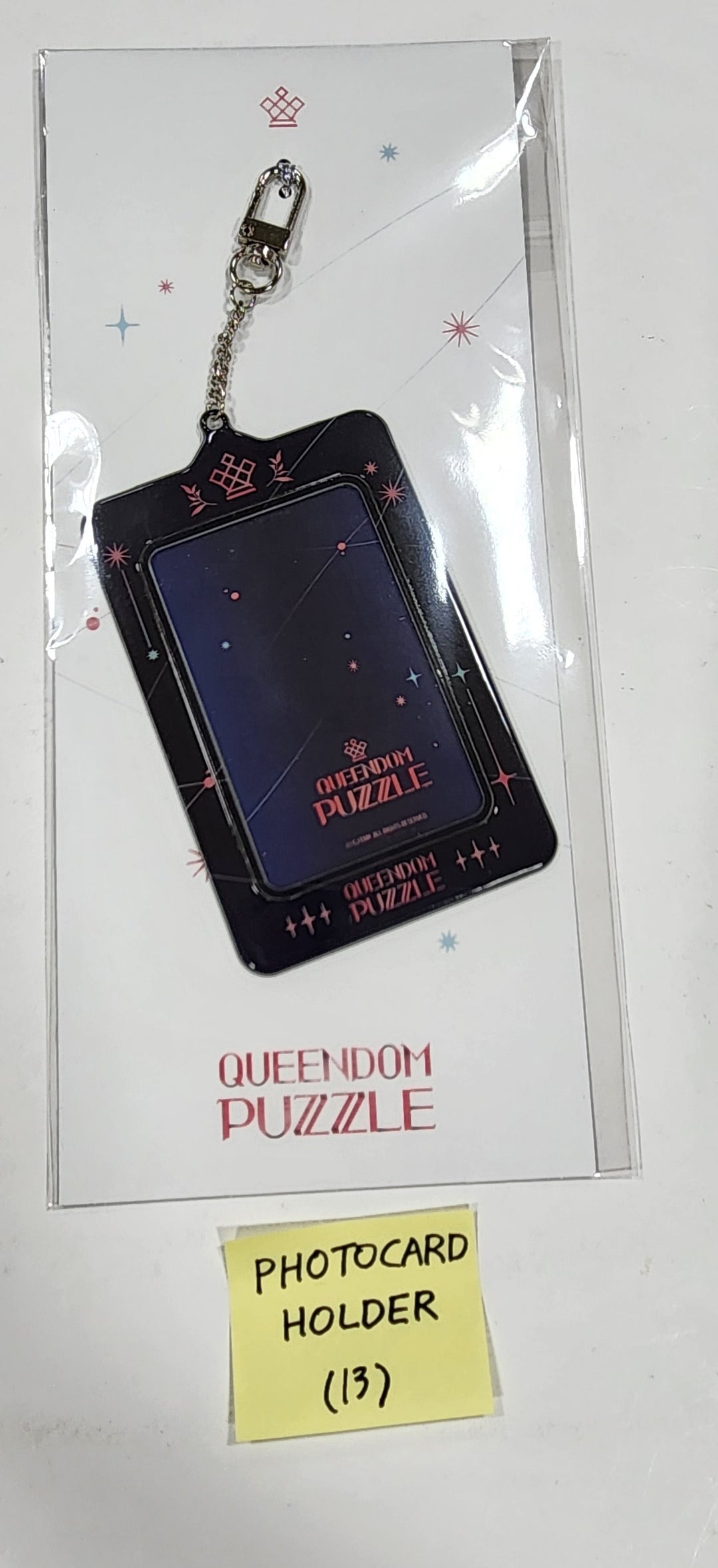 QUEENDOM PUZZLE - POP-UP Store Official MD [Photocard Holder] (Random Photocard] - HALLYUSUPERSTORE