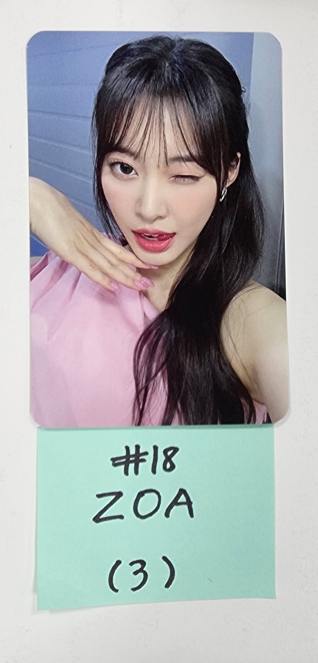 QUEENDOM PUZZLE - POP-UP Store Official Random Photocard - HALLYUSUPERSTORE