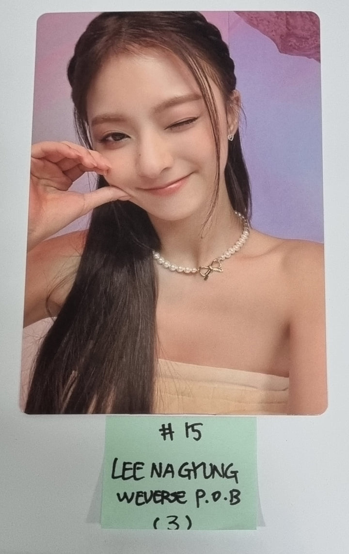 fromis_9 "Unlock My World" - Weverse Shop Pre-Order Benefit Photocard, Stand Photo [Restocked 6/8] - HALLYUSUPERSTORE