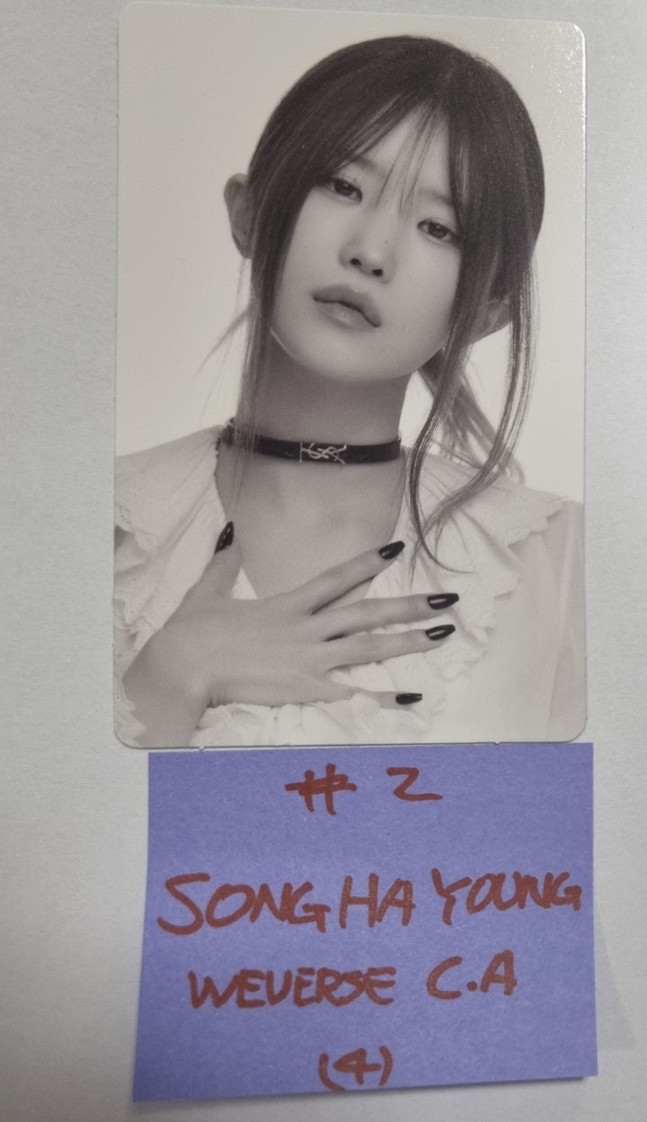 Fromis_9 "Unlock My World" - Weverse Shop Pre-Order Benefit Photocard [Compact Ver.] - HALLYUSUPERSTORE