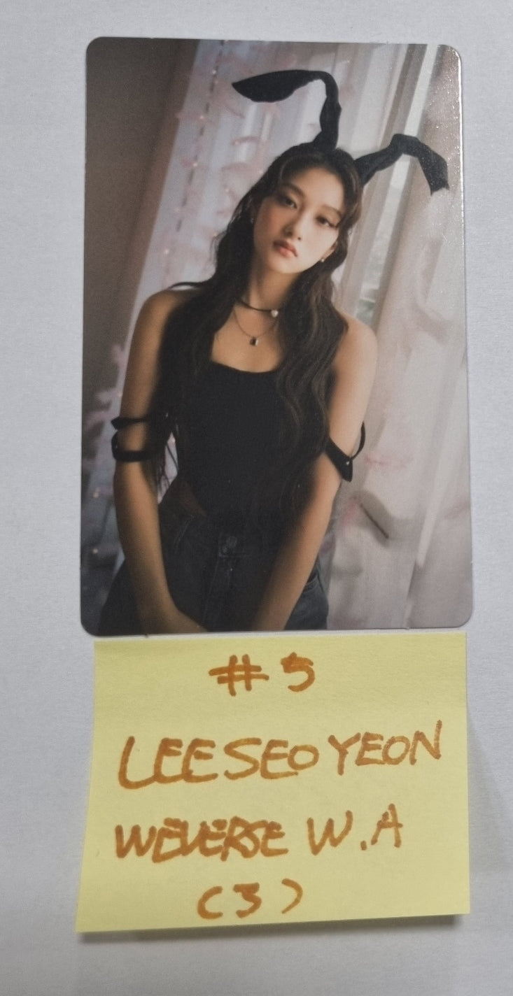 Fromis_9 "Unlock My World" - Weverse Shop Pre-Order Benefit Photocard [Weverse Album Ver.] - HALLYUSUPERSTORE