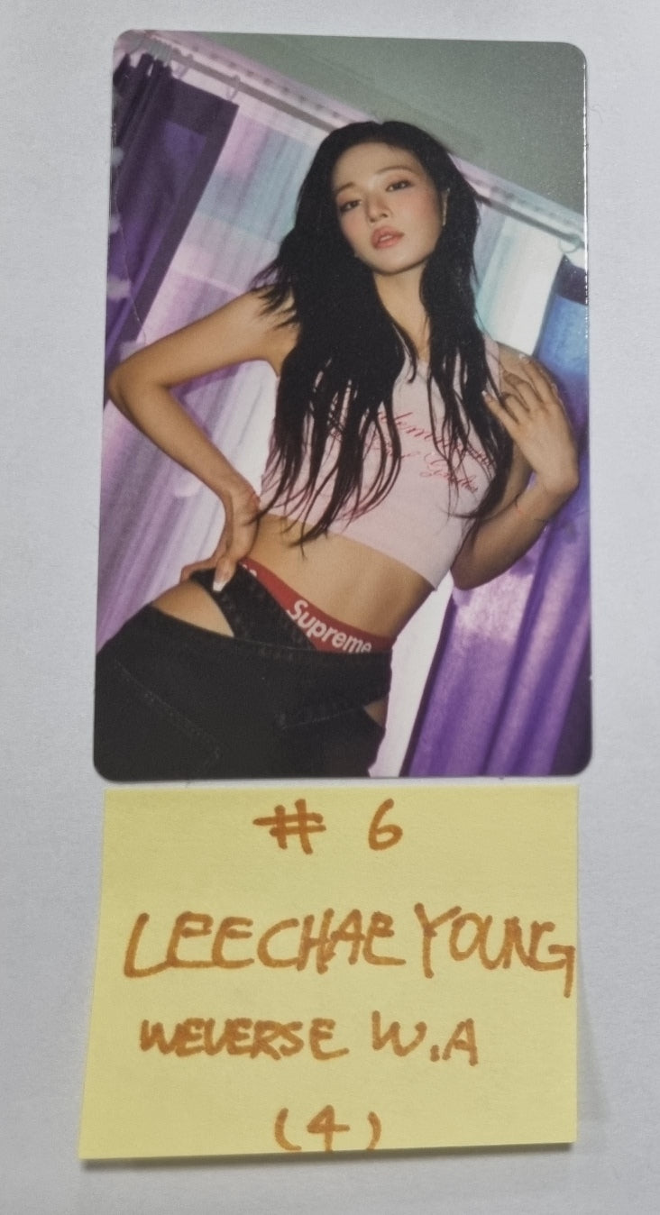 Fromis_9 "Unlock My World" - Weverse Shop Pre-Order Benefit Photocard [Weverse Album Ver.] - HALLYUSUPERSTORE