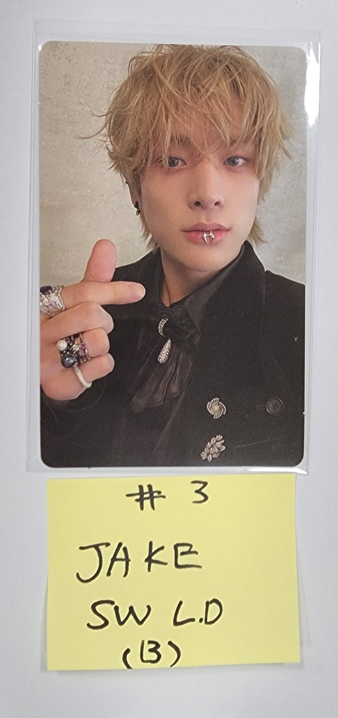 Enhypen "DARK BLOOD" - [Soundwave, M2U, Powerstation] Lucky Draw Event Photocard Round 2 - HALLYUSUPERSTORE