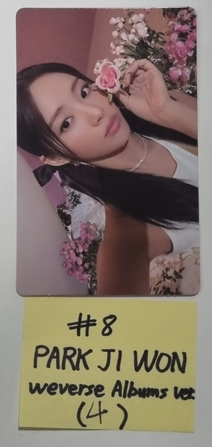 Fromis_9 "Unlock My World" - Official Photocard [Weverse Album Ver.] - HALLYUSUPERSTORE