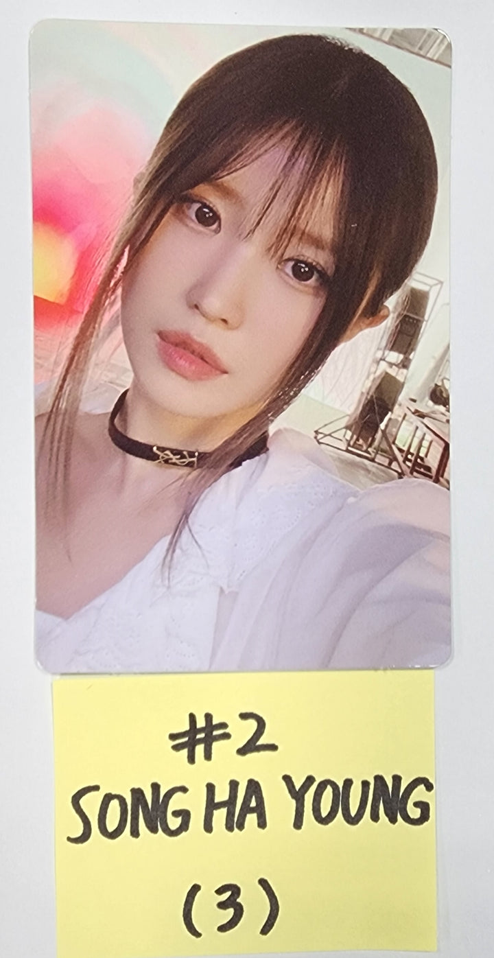 Fromis_9 "Unlock My World" - Official Photocard, Mini Card [Leesaerom, Songhayoung, Parkjiwon, Rohjisun] - HALLYUSUPERSTORE