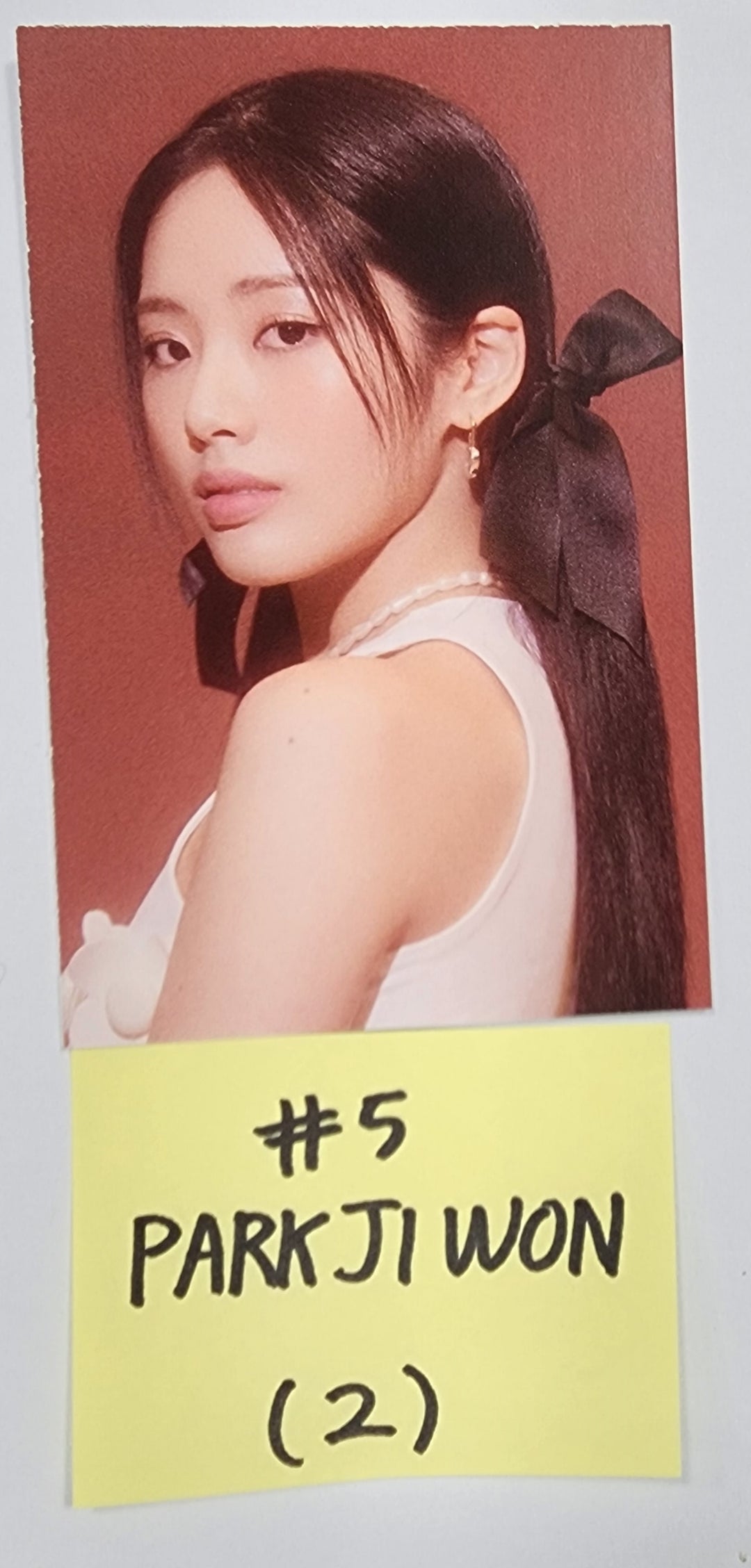 Fromis_9 "Unlock My World" - Official Photocard, Mini Card [Leesaerom, Songhayoung, Parkjiwon, Rohjisun] - HALLYUSUPERSTORE