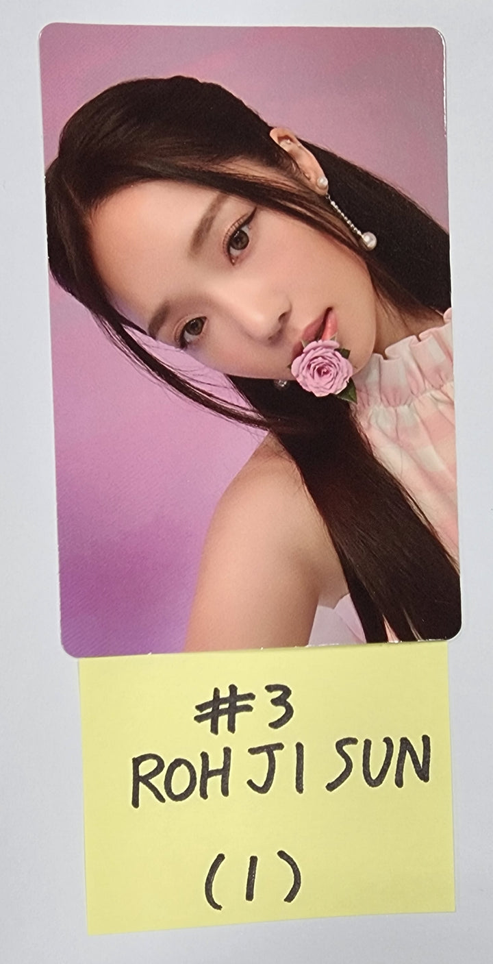 Fromis_9 "Unlock My World" - Official Photocard, Mini Card [Leesaerom, Songhayoung, Parkjiwon, Rohjisun] - HALLYUSUPERSTORE