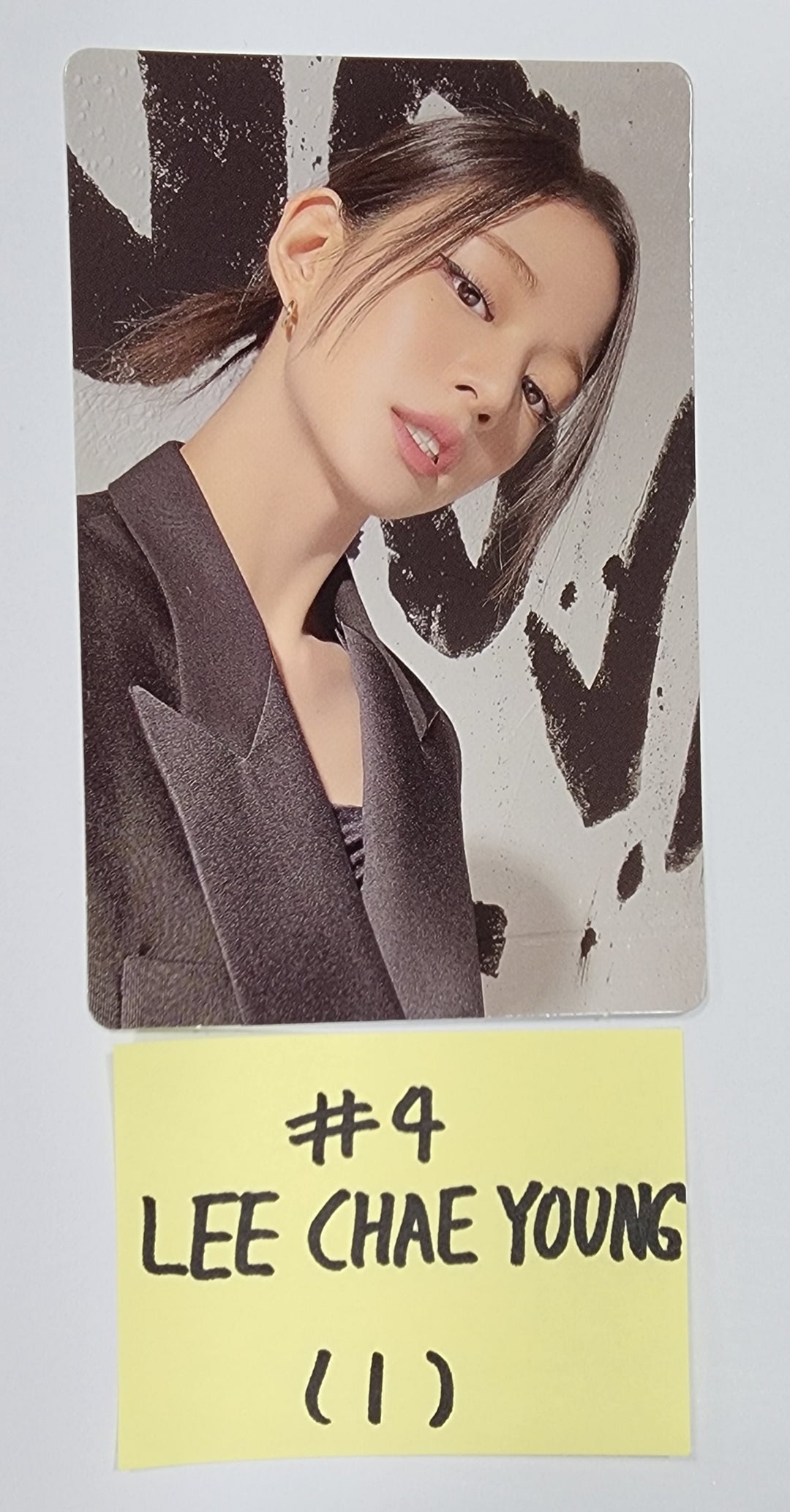 Fromis_9 "Unlock My World" - Official Photocard, Mini Card [Leeseoyeon, Leechaeyoung, Leenagyung, Baekjiheon] - HALLYUSUPERSTORE