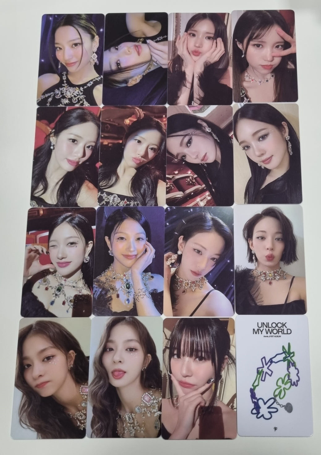 Fromis_9 "Unlock My World" - Withmuu Lucky Draw Event PVC Photocard - HALLYUSUPERSTORE