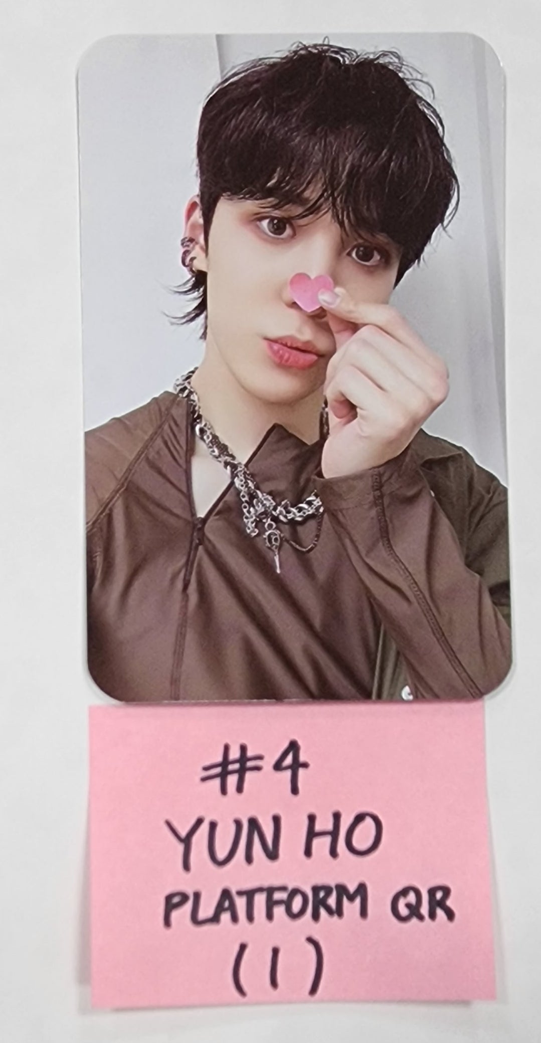 ATEEZ "THE WORLD EP.2 " 9th Mini - Official Photocard (Platform Ver.) (1) - HALLYUSUPERSTORE