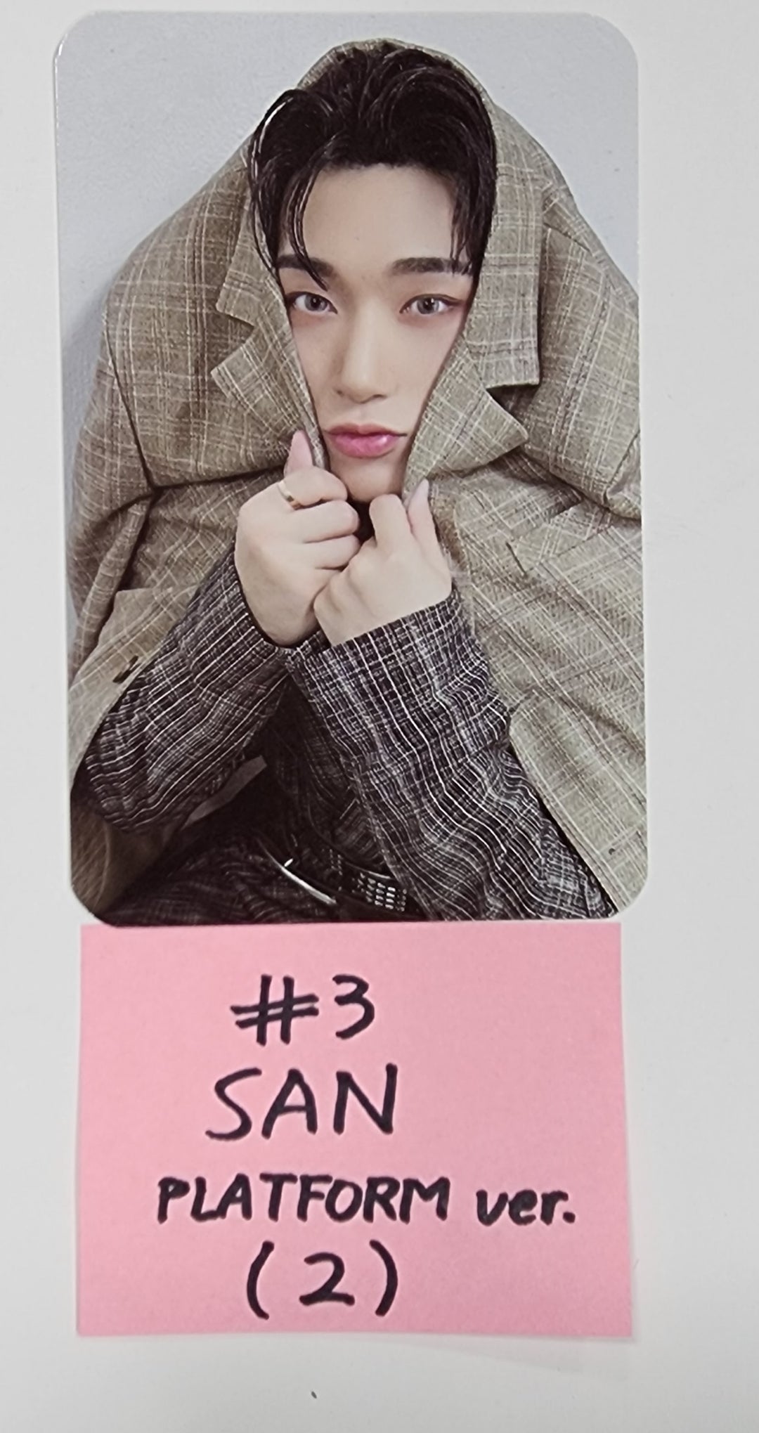 ATEEZ "THE WORLD EP.2 " 9th Mini - Official Photocard (Platform Ver.) (2) - HALLYUSUPERSTORE