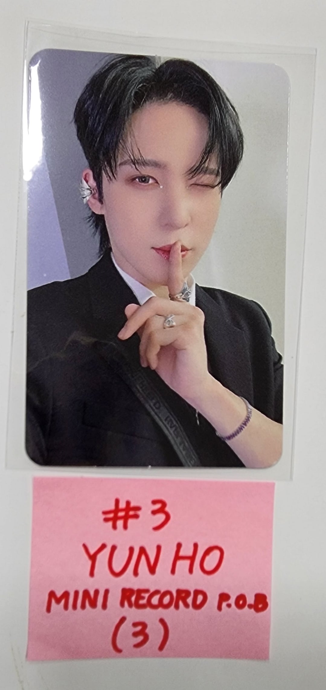 ATEEZ "THE WORLD EP.2 " - Mini Record Pre-Order benefit Photocard [Platform Ver.] - HALLYUSUPERSTORE
