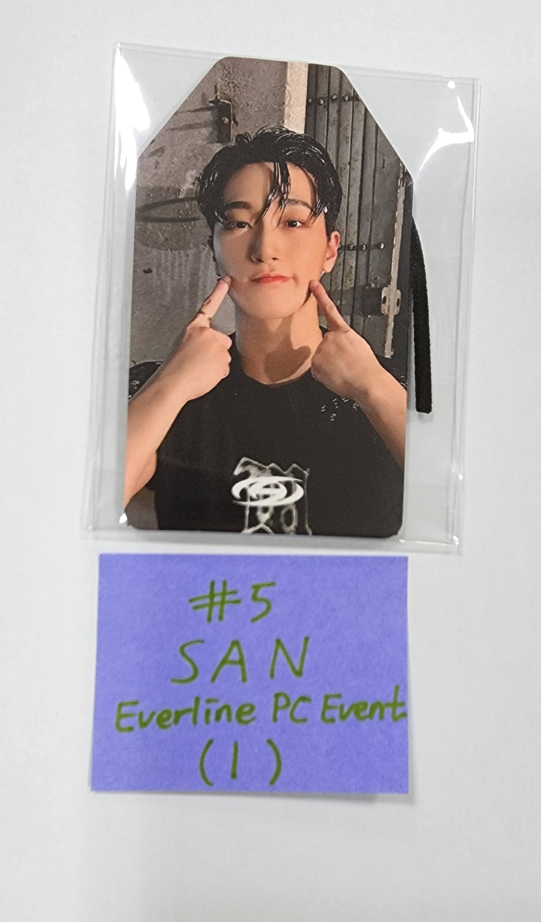 ATEEZ "THE WORLD EP.2 " - Everline Special Gift Event Photocard, Image Paper Tag - HALLYUSUPERSTORE
