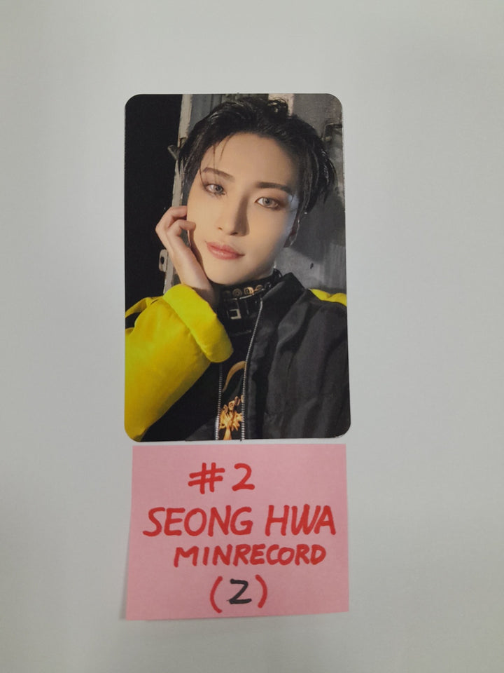 ATEEZ "THE WORLD EP.2 " - Mini Record Fansign Event Photocard [Platfrom Ver] - HALLYUSUPERSTORE