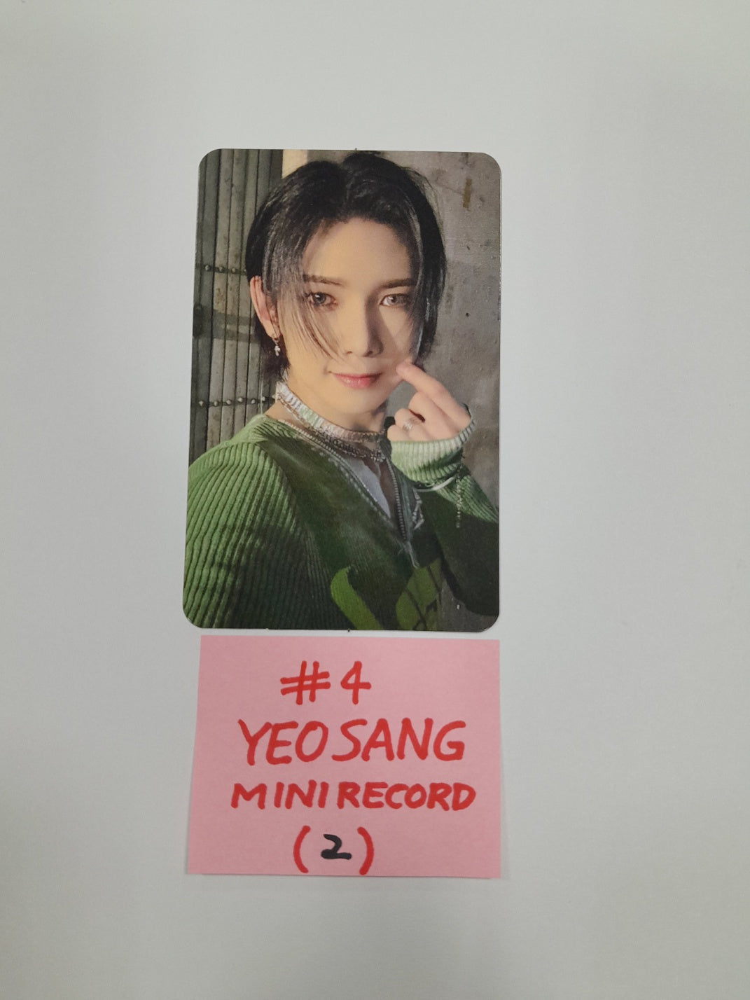 ATEEZ "THE WORLD EP.2 " - Mini Record Fansign Event Photocard [Platfrom Ver] - HALLYUSUPERSTORE