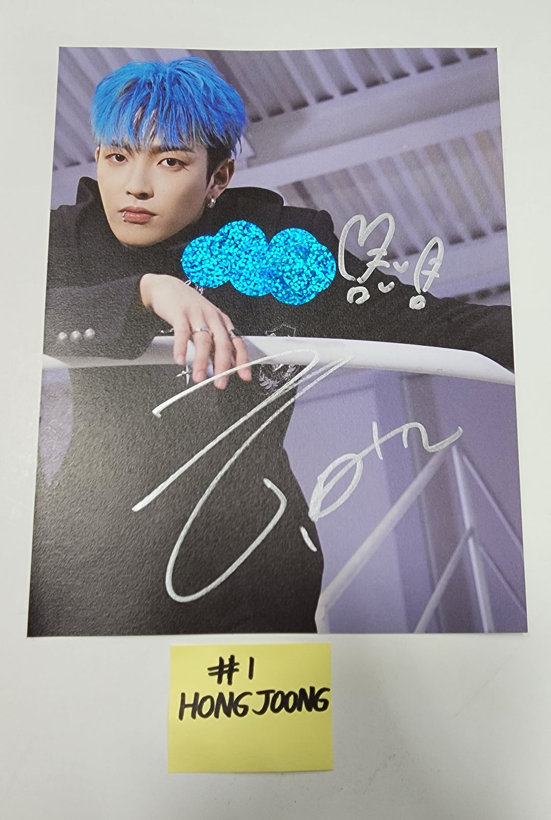 ATEEZ "THE WORLD EP.2 " - A Cut Page From Fansign Event Album - HALLYUSUPERSTORE
