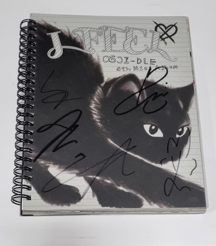 (g) I-DLE "I Feel" - Hand Autographed(Signed) Album - HALLYUSUPERSTORE