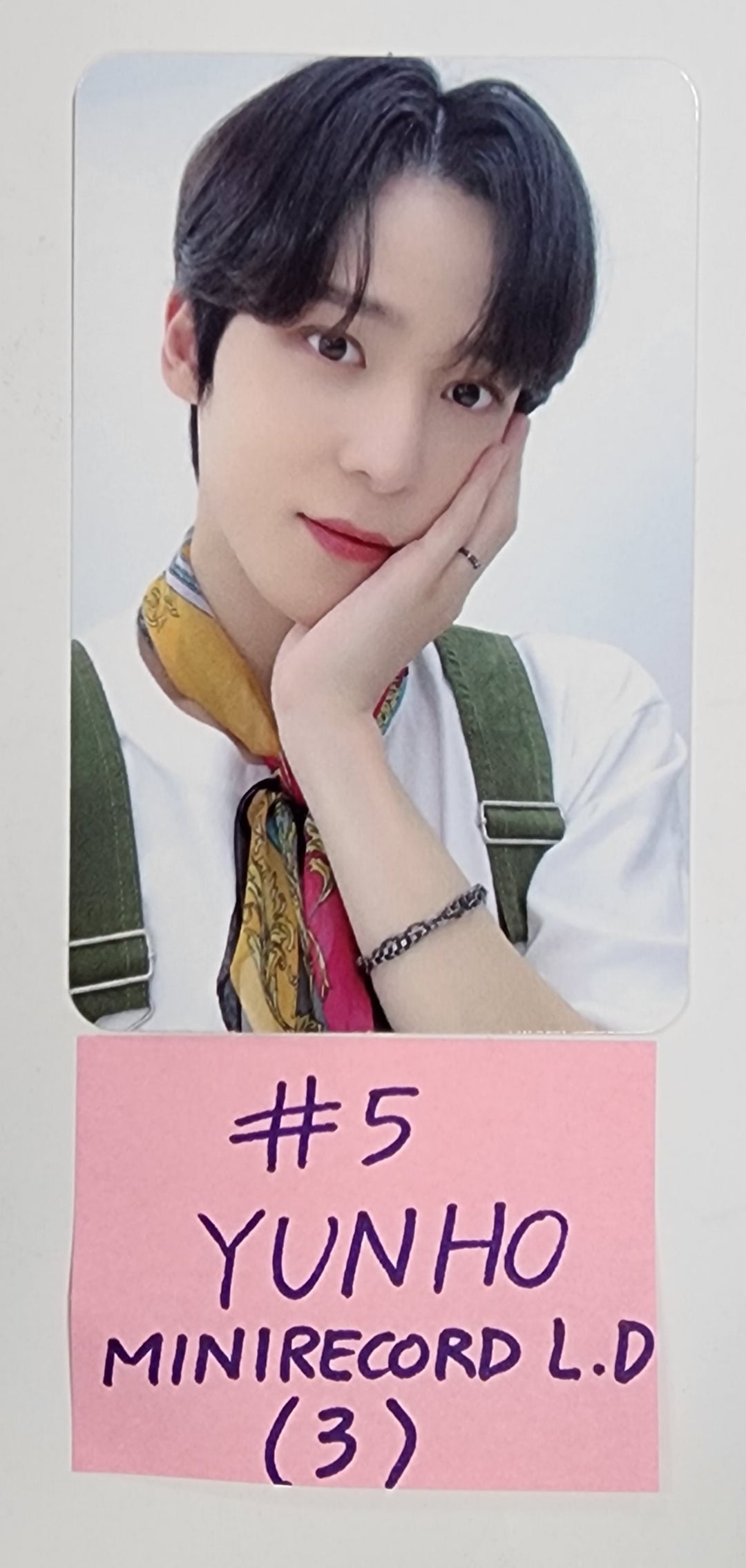 ATEEZ "THE WORLD EP.2 " - Mini Record Lucky Draw Event Photocard [Platfrom Ver.] - HALLYUSUPERSTORE