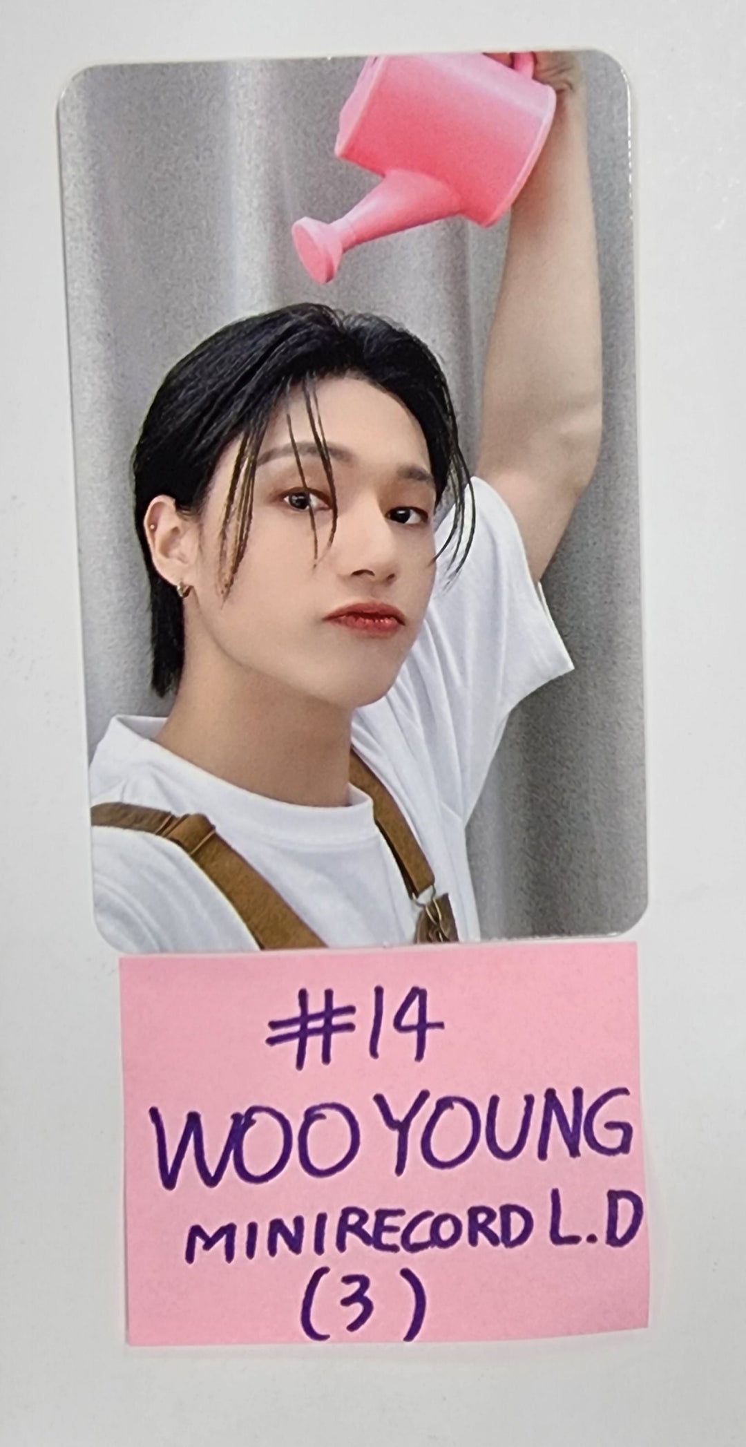 ATEEZ "THE WORLD EP.2 " - Mini Record Lucky Draw Event Photocard [Platfrom Ver.] - HALLYUSUPERSTORE