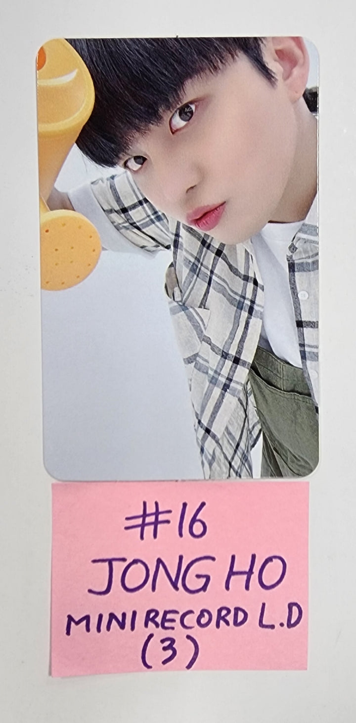 ATEEZ "THE WORLD EP.2 " - Mini Record Lucky Draw Event Photocard [Platfrom Ver.] - HALLYUSUPERSTORE
