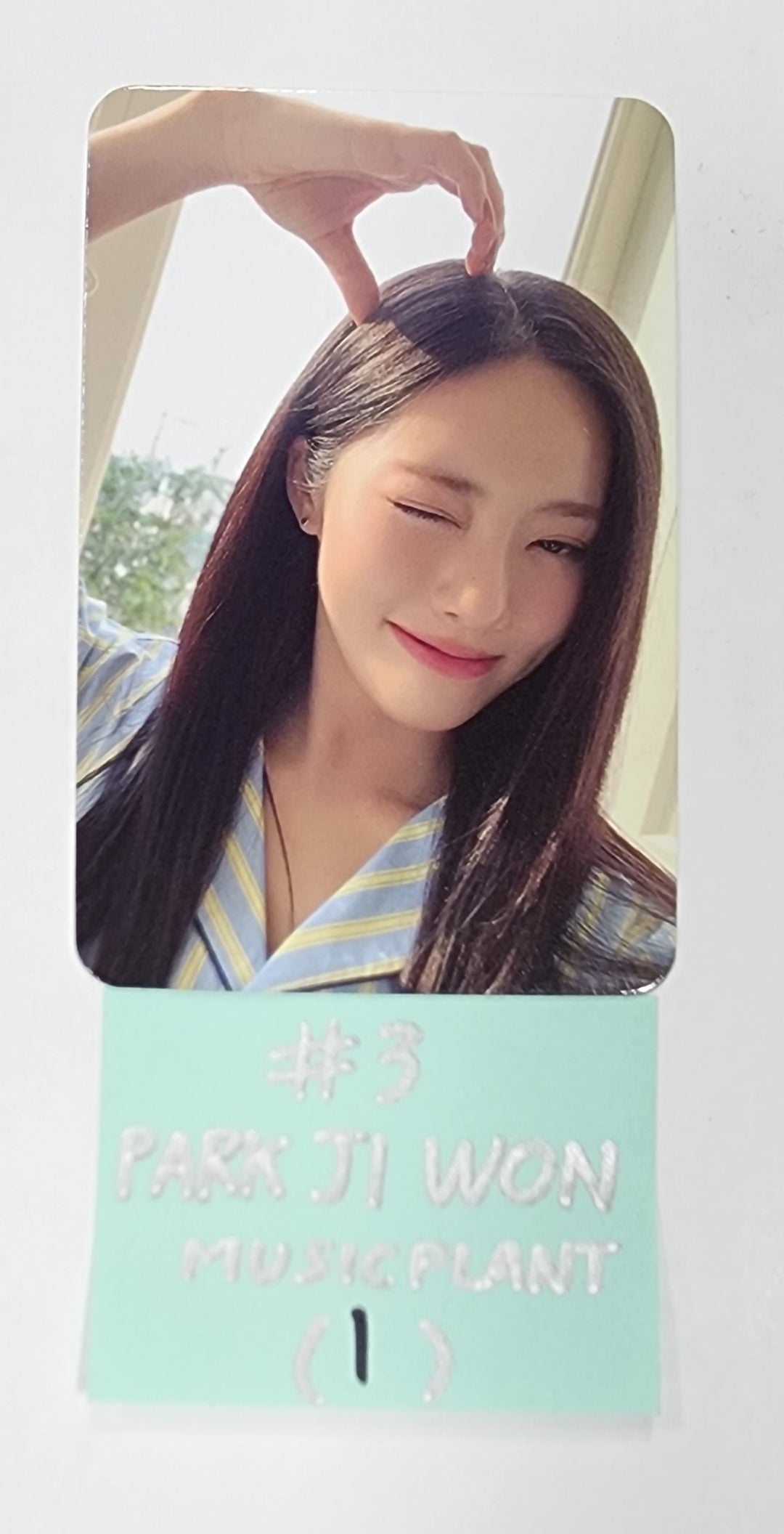 Fromis_9 "Unlock My World" - Music Plant Fansign Event Photocard - HALLYUSUPERSTORE