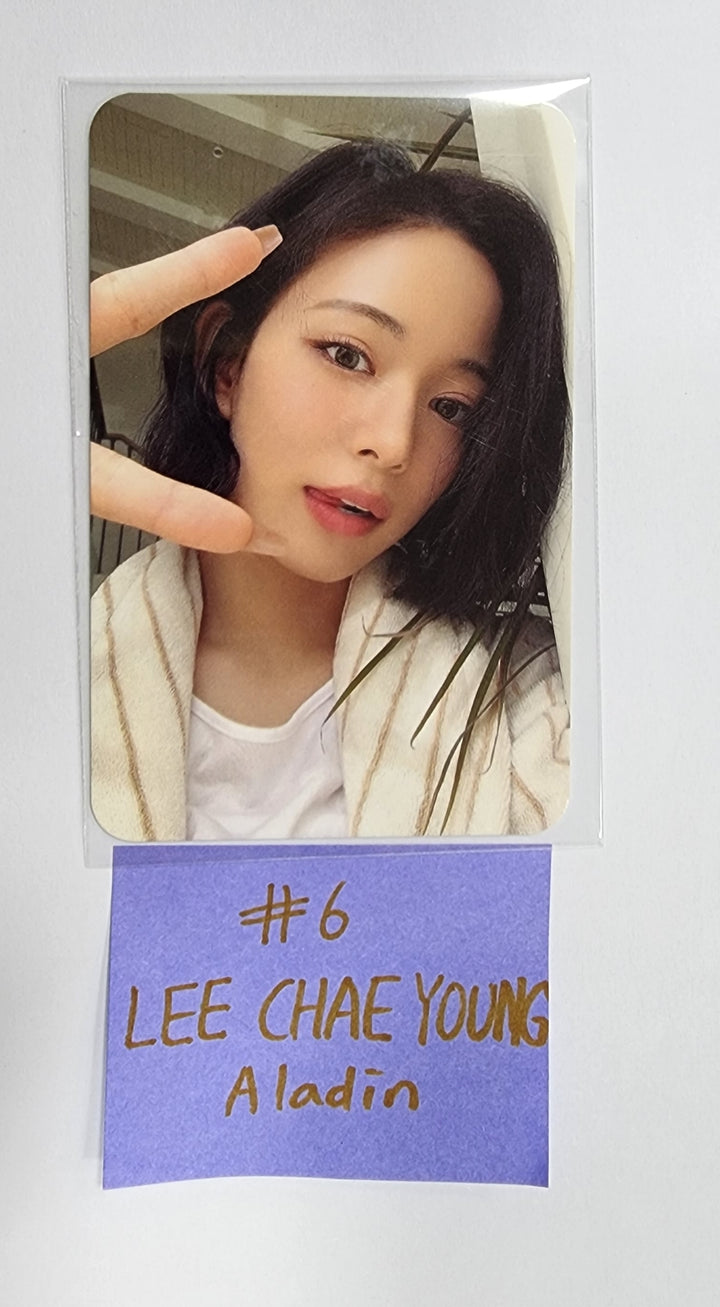Fromis_9 "Unlock My World" - Aladin Pre-Order Benefit Photocard (2) - HALLYUSUPERSTORE
