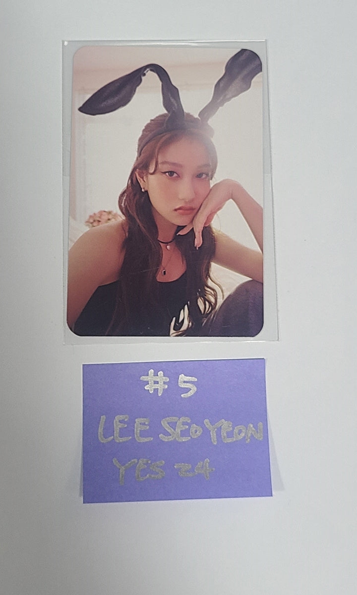 Fromis_9 "Unlock My World" - Yes24 Fansign Event Photocard - HALLYUSUPERSTORE