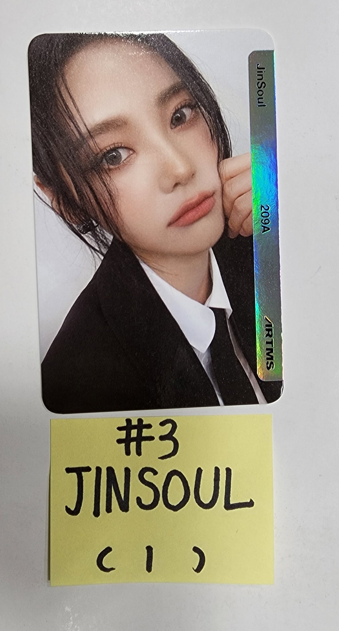 ODD EYE CIRCLE "Version Up"- Official Photocard, Clear Photocard, ID Photo - HALLYUSUPERSTORE