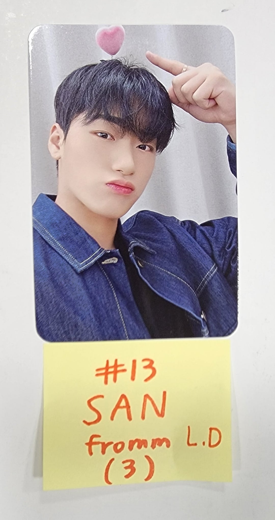 ATEEZ "THE WORLD EP.2 " - Fromm Lucky Draw Event Photocard, Keyring - HALLYUSUPERSTORE