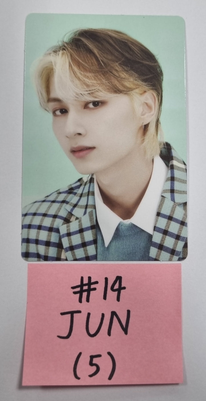 Seventeen "FOLLOW" - Official Trading Photocard (1) - HALLYUSUPERSTORE