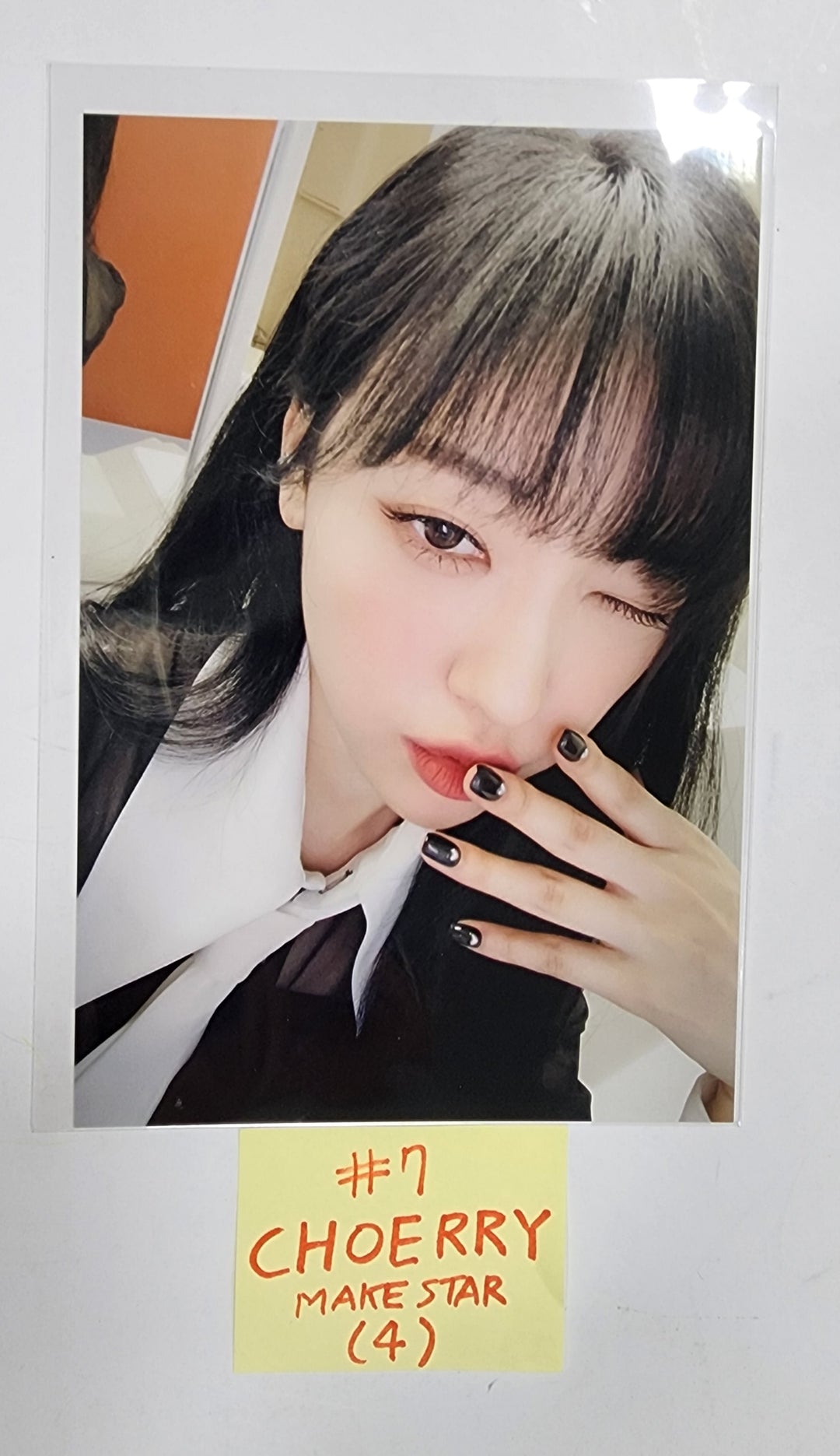 ODD EYE CIRCLE "Version Up" - Makestar Pre-Order Benefit Photo &amp; Good Luck Card - HALLYUSUPERSTORE
