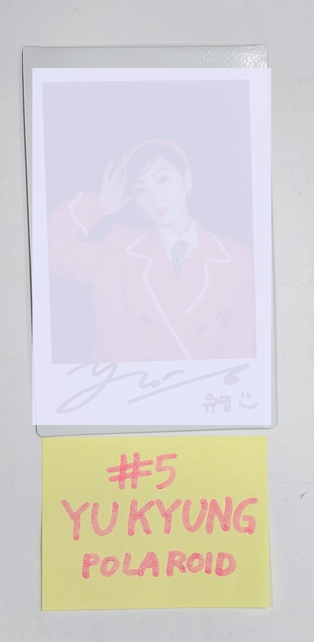 Alice "Show_Down" - Inside Record Hand Autographed(Signed) Polaroid &amp; Message Card - HALLYUSUPERSTORE