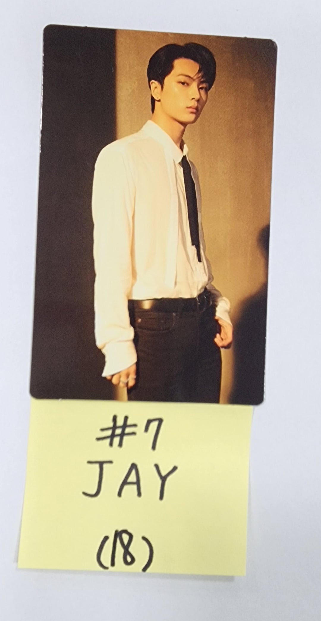 ENHYPEN "FATE" World Tour - Official Trading Photocard (1) - HALLYUSUPERSTORE