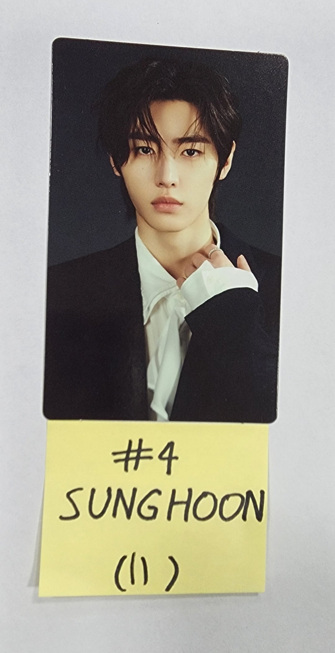 ENHYPEN "FATE" World Tour - Official Trading Photocard (1) - HALLYUSUPERSTORE