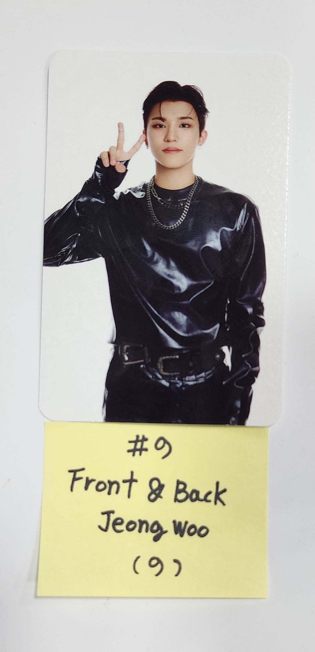 Treasure 2nd Full "REBOOT" - Official Photocard (YG Tag Album) [Front &amp; Back Photocard + Group Photocard] - HALLYUSUPERSTORE