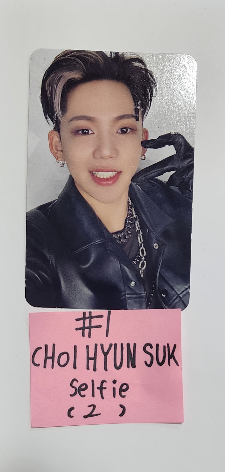 Treasure 2nd Full "REBOOT" - Official Photocard (YG Tag Album) [Selfie Photocard] - HALLYUSUPERSTORE
