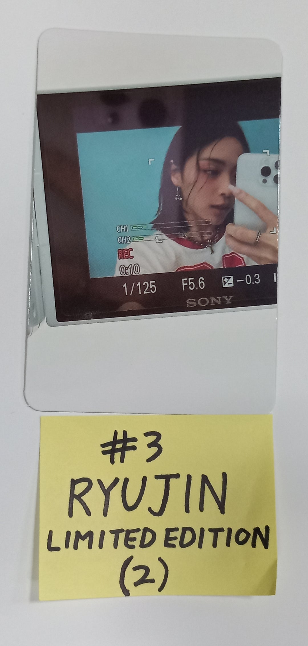 ITZY "KILL MY DOUBT" -  KILL MY DOUBT [LIMITED EDITION] Photocard &amp; ITZY PIC [Restocked 8/4] - HALLYUSUPERSTORE
