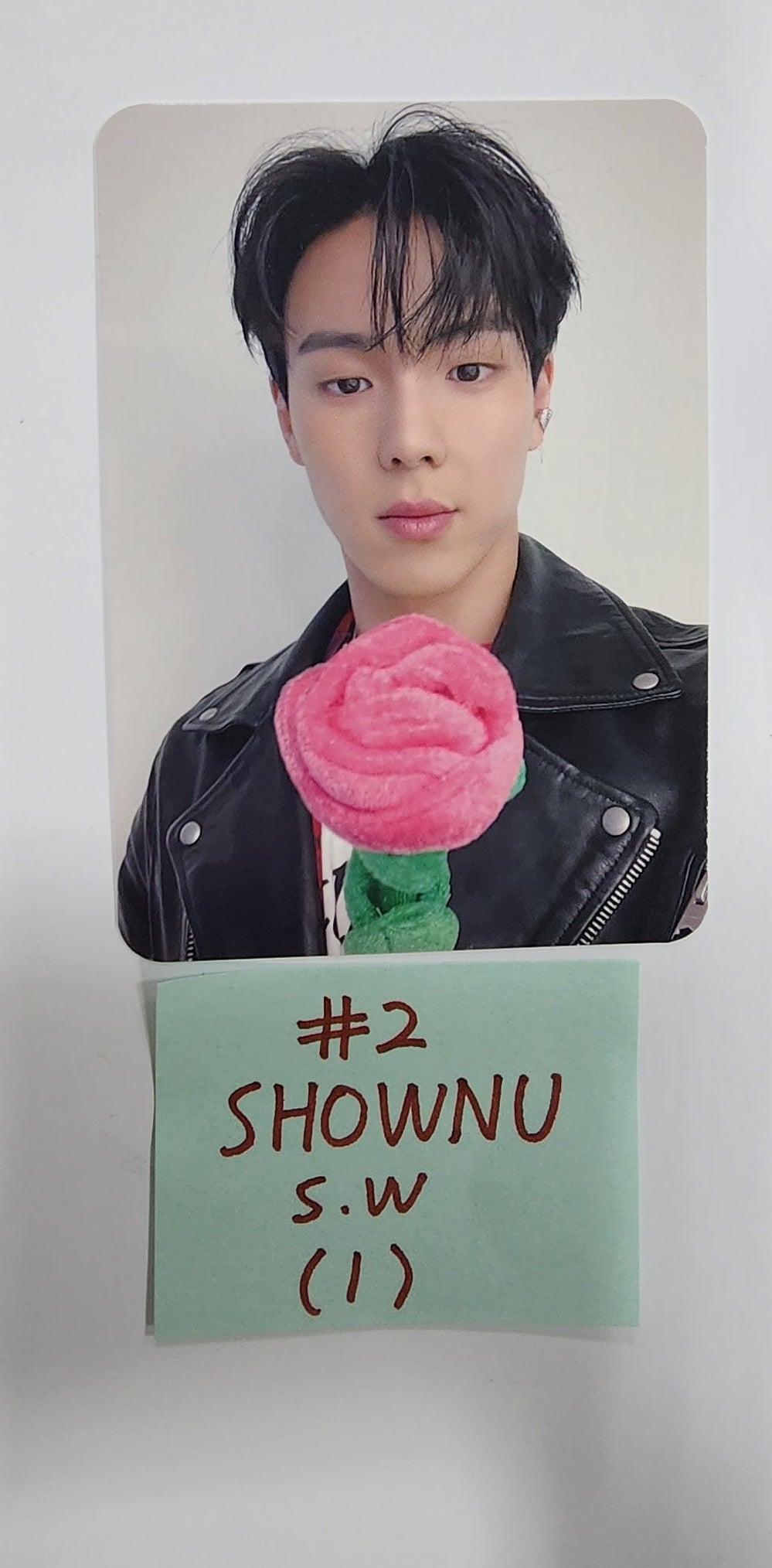 Shownu X Hyungwon "The Unseen" - Soundwave Pre-Order Benefit Photocard - HALLYUSUPERSTORE