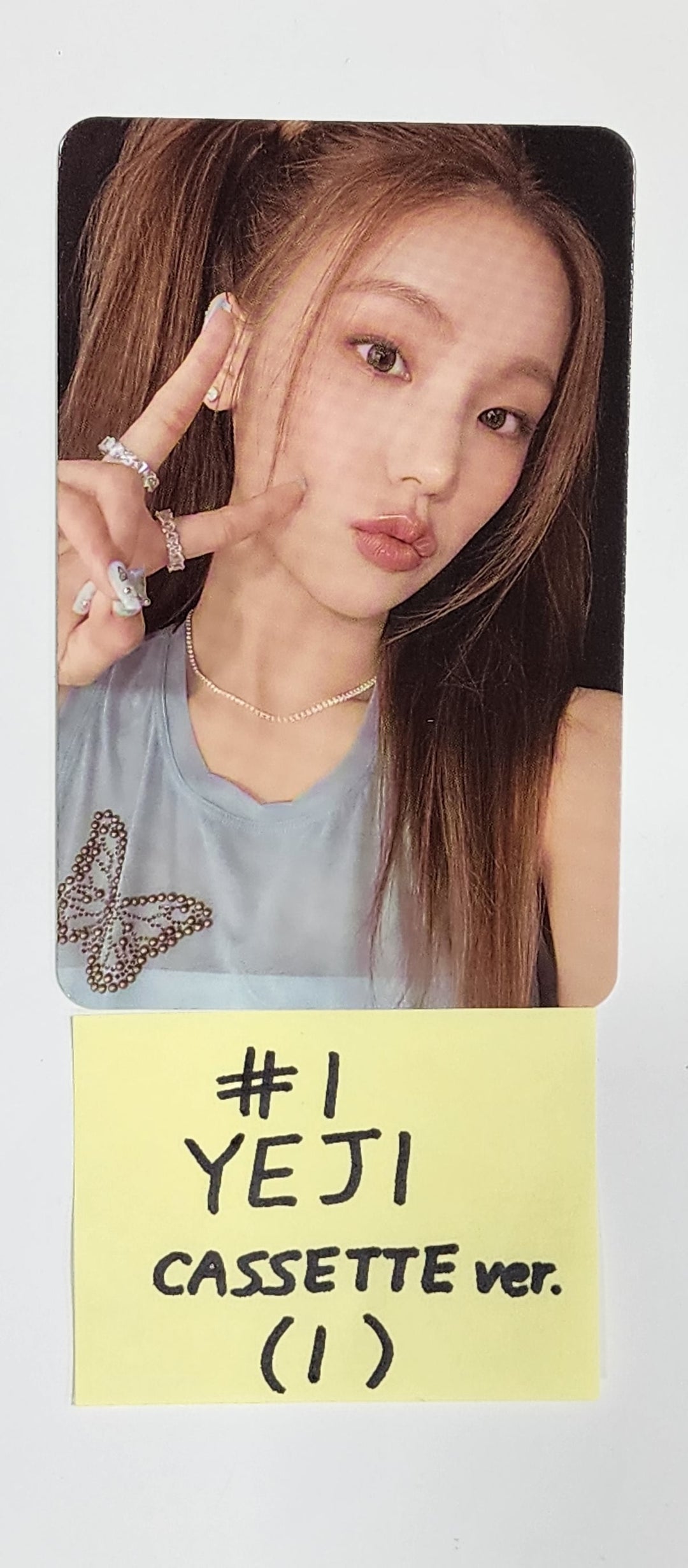 ITZY "KILL MY DOUBT" -  Official Photocard (Cassette Ver.) [Restocked 8/10] - HALLYUSUPERSTORE